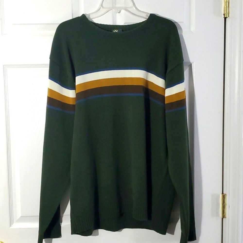 Modern Culture Acrylic Sweater Size XXL